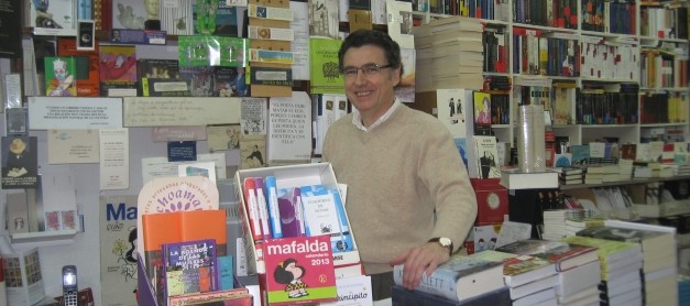 Juan Manuel Fernández: «Las librerías tenemos futuro, pero tendremos que adaptarnos a los tiempos que vengan»